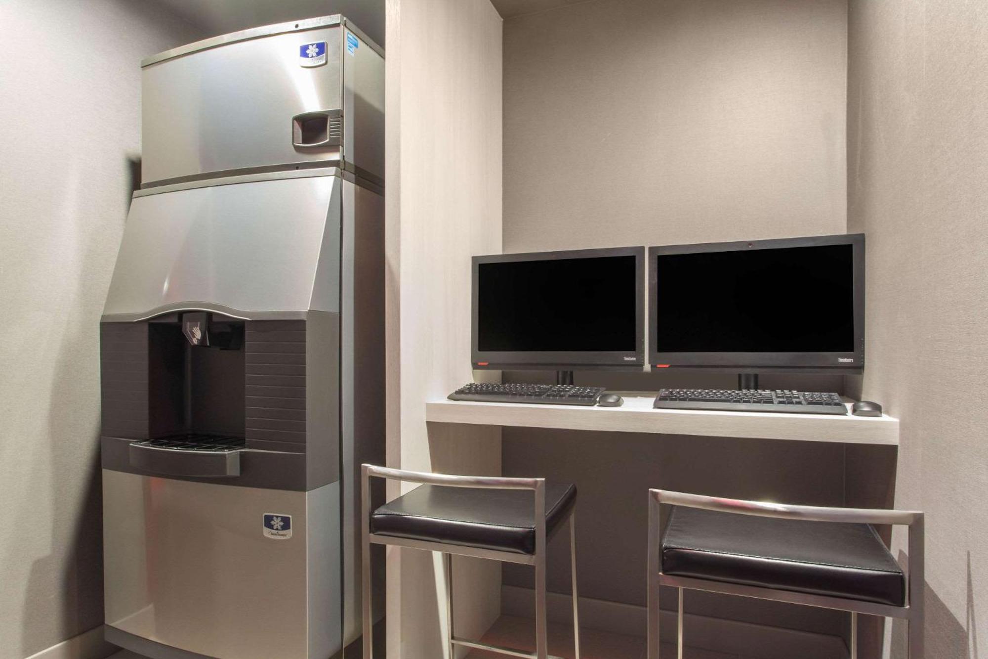 Insignia Hotel Brooklyn, Ascend Hotel Collection New York Ngoại thất bức ảnh